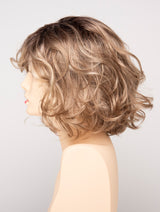 SPARKLING CHAMPAGNE ROOTED