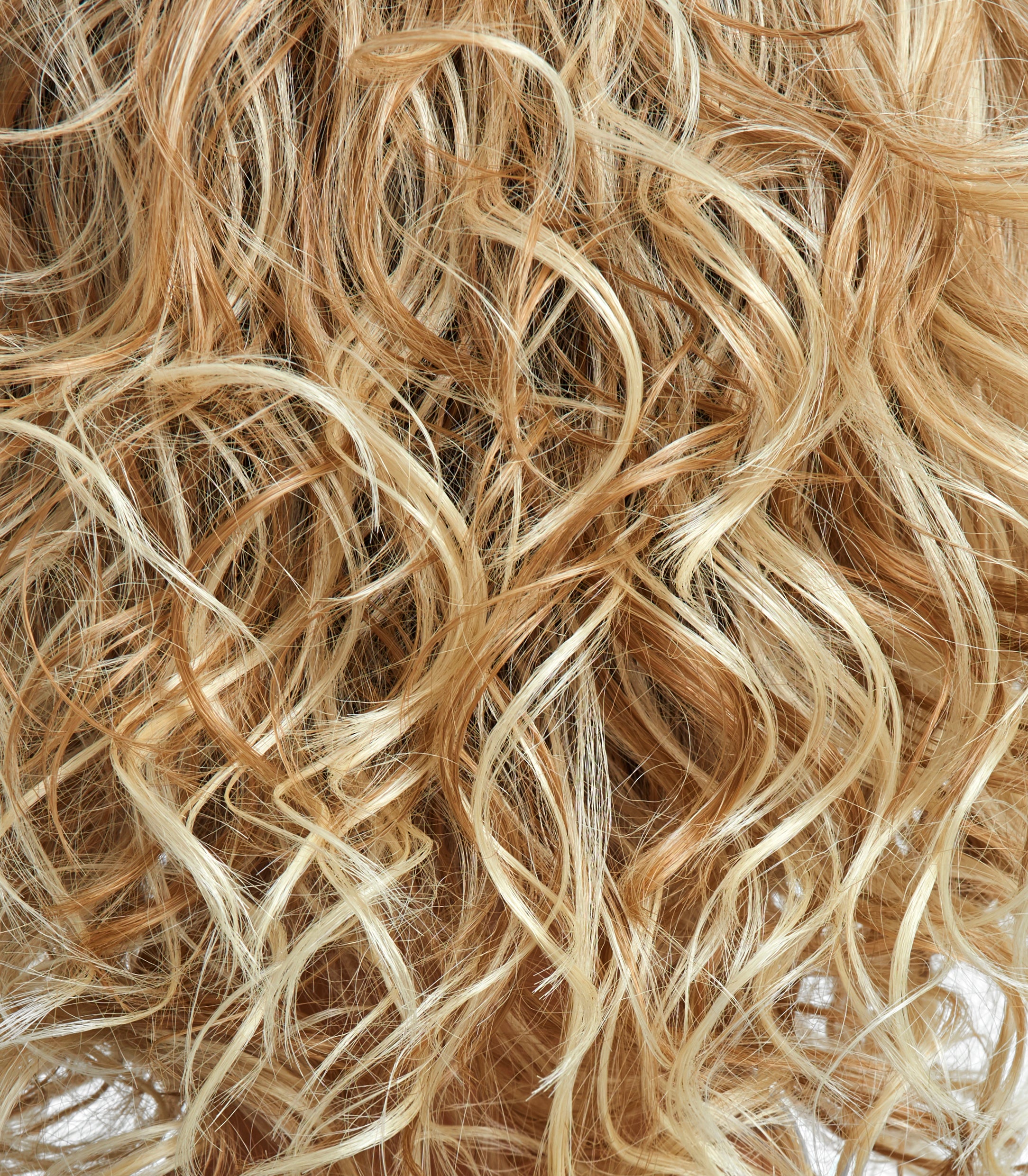 RL16/88 pale golden honey