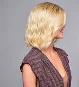 SOFT AND SUBTLE AVERAGE/LARGE