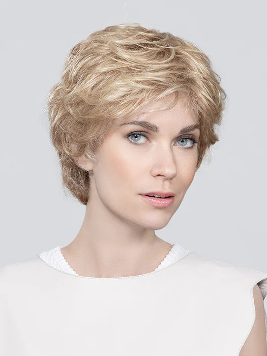 alexis deluxe