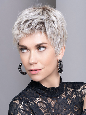 Zoe